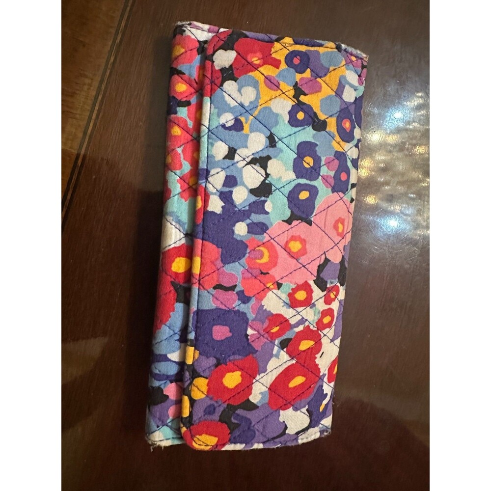 Vera Bradley Purple Floral Trifold Wallet Magnetic Closure Clutch Purse